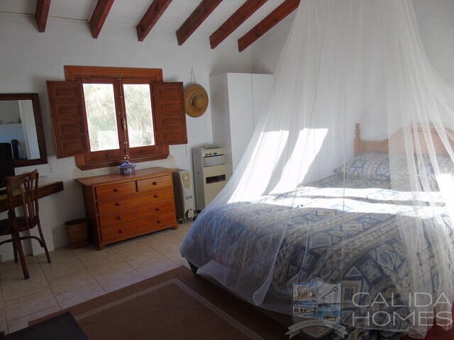 Cortijo Margo: Detached Character House for Sale in Albanchez, Almería