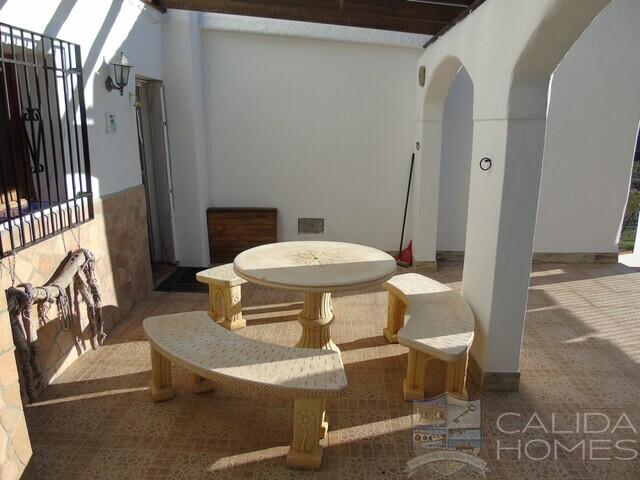 Cortijo Margo: Detached Character House for Sale in Albanchez, Almería