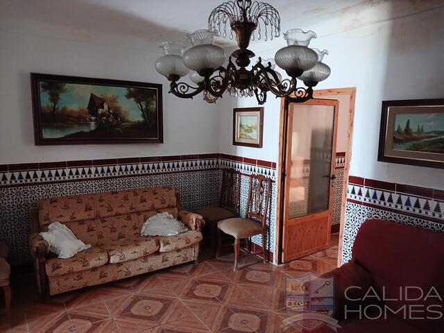Cortijo Meadow: Terraced Country House for Sale in Arboleas, Almería