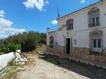 Cortijo Meadow: Terraced Country House in Arboleas, Almería