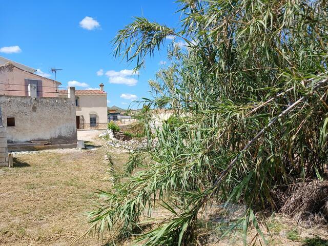 Cortijo Meadow: Terraced Country House for Sale in Arboleas, Almería