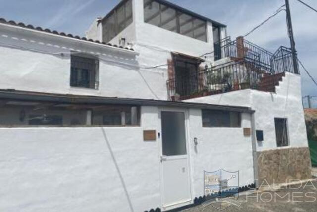 Cortijo Poppy: Village or Town House for Sale in Velez-Rubio, Almería