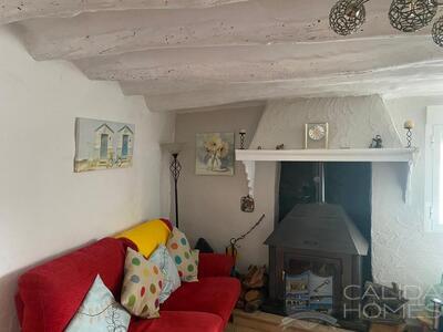 Cortijo Poppy: Village or Town House in Velez-Rubio, Almería