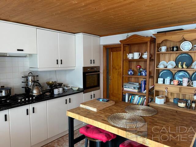 Cortijo Poppy: Village or Town House for Sale in Velez-Rubio, Almería