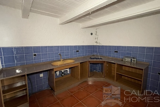 Cortijo Quiles: Detached Character House for Sale in Oria, Almería