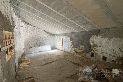 Cortijo Quiles: Detached Character House in Oria, Almería