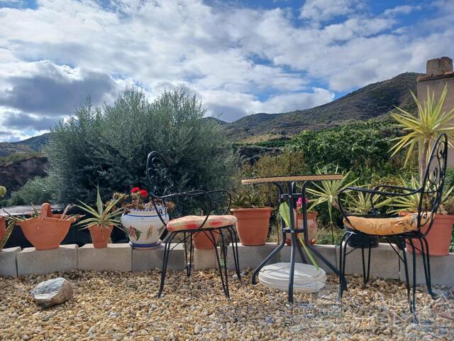 Cortijo Tranquila: Village or Town House for Sale in Cantoria, Almería Cortijo Tranquila: Village or Town House for Sale in Cantoria, Almería