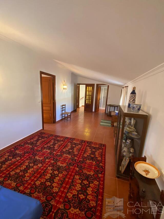 Cortijo Vigas: Detached Character House for Sale in Velez-Rubio, Almería