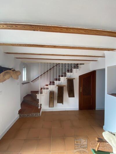 Cortijo Vigas: Detached Character House in Velez-Rubio, Almería