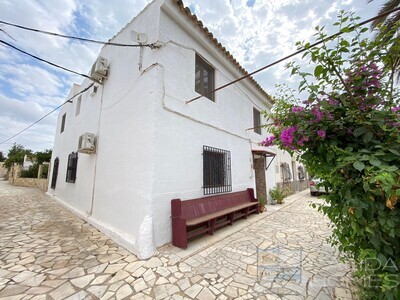 Cortijo Violet : Maison de village ou de ville dans Arboleas, Almería