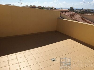 Duplex Amarilla: Duplex dans Palomares, Almería