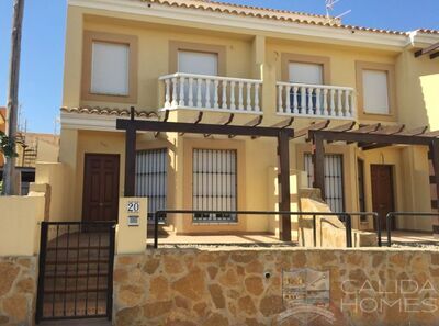 Duplex Amarilla: Duplex dans Palomares, Almería