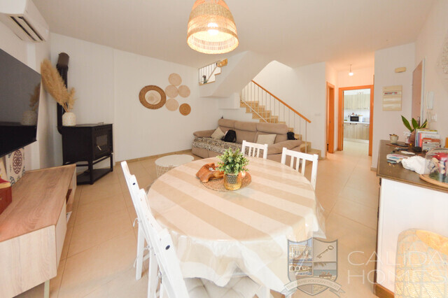 Duplex Bueno : Duplex for Sale in La Alfoquia, Almería