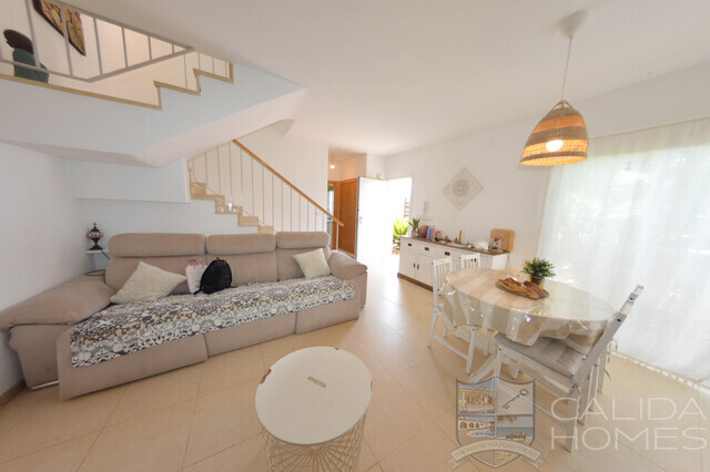 Duplex Bueno : Duplex for Sale in La Alfoquia, Almería