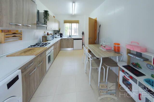 Duplex Bueno : Duplex for Sale in La Alfoquia, Almería