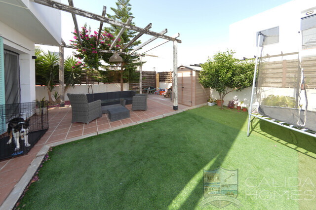 Duplex Bueno : Duplex for Sale in La Alfoquia, Almería