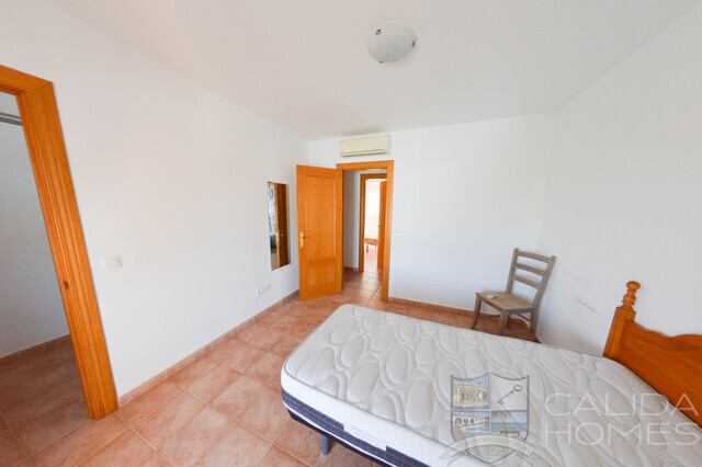 Duplex Esquina : Duplex for Sale in Zurgena, Almería