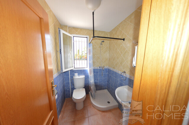 Duplex Esquina : Duplex for Sale in Zurgena, Almería