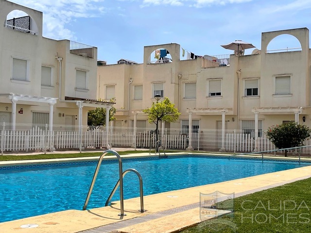 Duplex Fuente Bilboa: Duplex à vendre dans Vera Playa, Almería