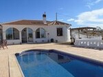 Elena: Resale Villa in Partaloa, Almería