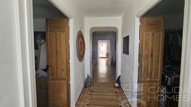 Finca Floral: Village or Town House for Sale in Fines, Almería