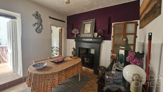 Finca Floral: Village or Town House for Sale in Fines, Almería