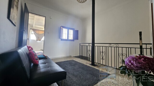 Finca Floral: Village or Town House for Sale in Fines, Almería
