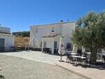 La Fiesta: Resale Villa for Sale in Arboleas, Almería