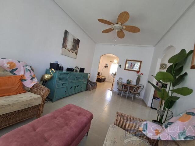Palmera Dulce: Resale Villa for Sale in Arboleas, Almería