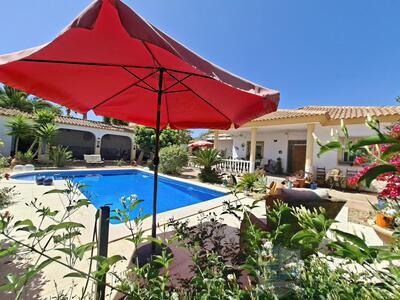 Palmera Dulce: Resale Villa in Arboleas, Almería