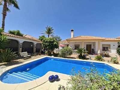 Palmera Dulce: Resale Villa in Arboleas, Almería Palmera Dulce: Resale Villa in Arboleas, Almería