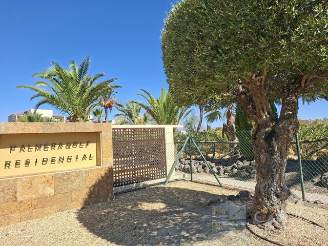 Palmera Golf Duplex: Duplex for Sale in Vera, Almería