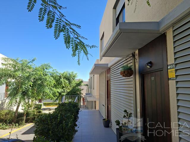 Palmera Golf Duplex: Duplex for Sale in Vera, Almería