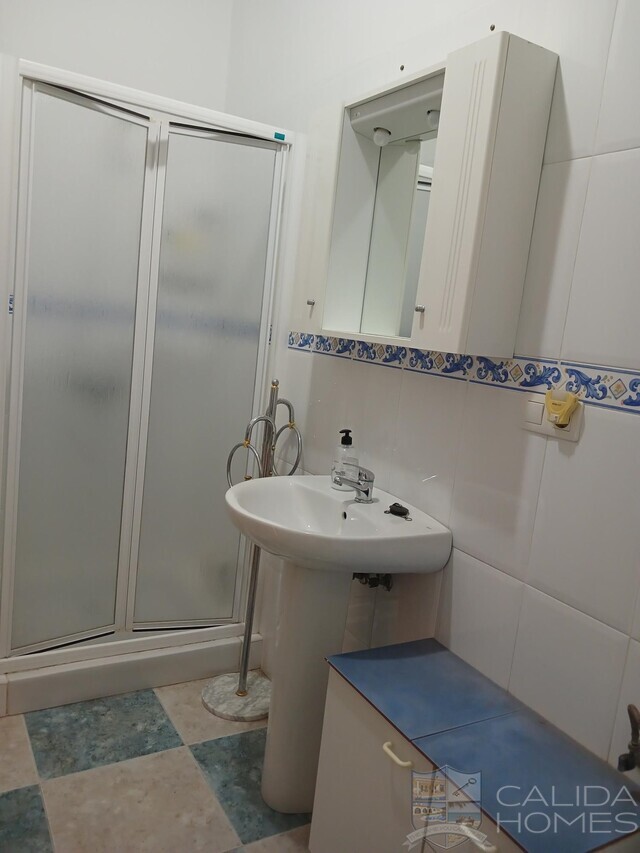 Villa Pearl : Resale Villa for Sale in Arboleas, Almería