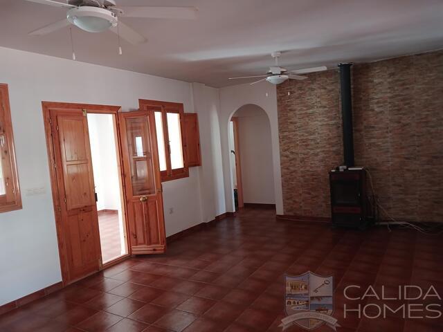 Villa Pearl : Resale Villa for Sale in Arboleas, Almería