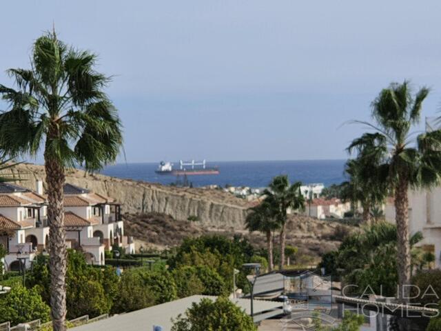 Penthouse Andalus : Apartment for Sale in Vera Playa, Almería