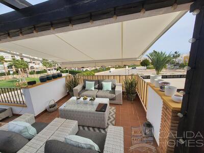 Penthouse Andalus : Appartement in Vera Playa, Almería