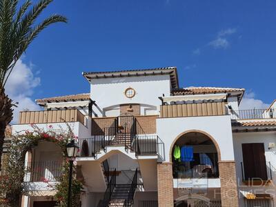 Penthouse Andalus : Appartement in Vera Playa, Almería