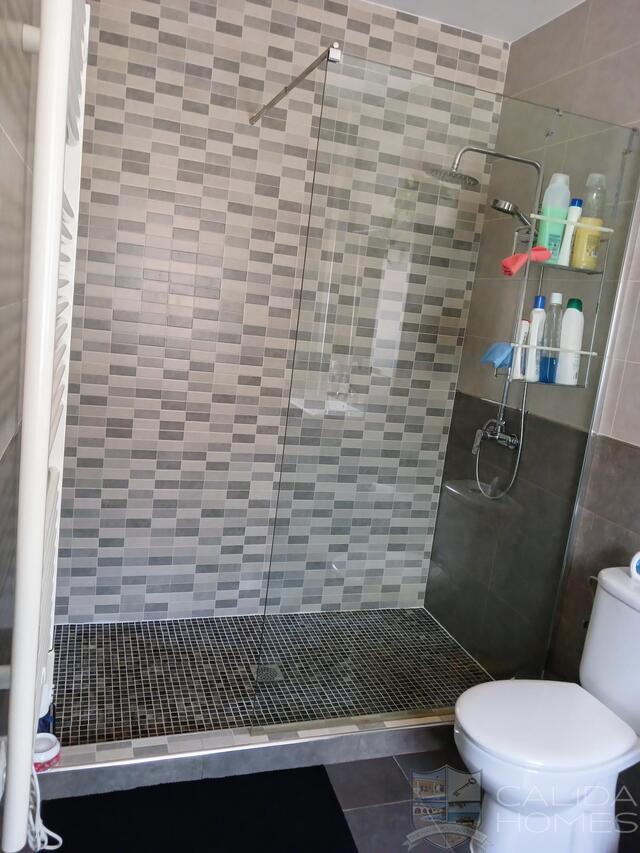 Villa Sierra Vista : Resale Villa for Sale in Arboleas, Almería