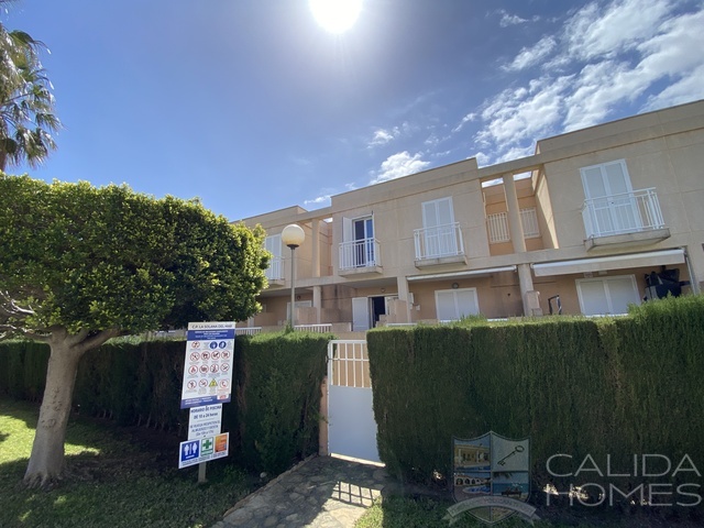 Townhouse Solana: Village or Town House for Sale in Garrucha, Almería