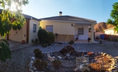 Villa Acacia: Herverkoop Villa in Arboleas, Almería