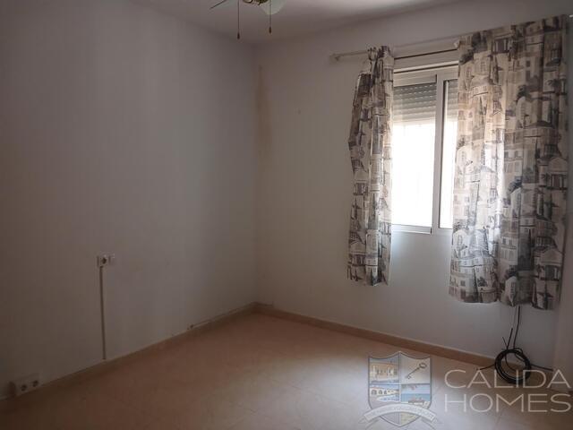 Villa Acacia: Resale Villa for Sale in Arboleas, Almería