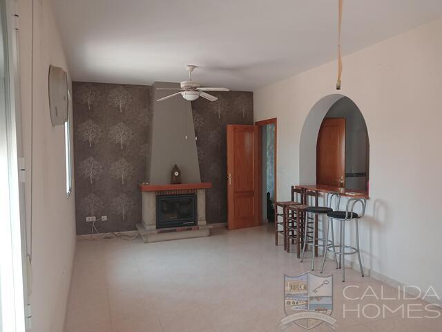 Villa Acacia: Resale Villa for Sale in Arboleas, Almería