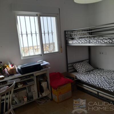 Villa Adelfas: Resale Villa in Arboleas, Almería