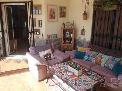 Villa Alegre: Resale Villa in Arboleas, Almería