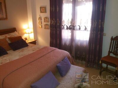 Villa Alegre: Resale Villa in Arboleas, Almería