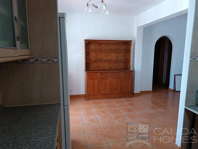 Villa oleander: Resale Villa for Sale in Albox, Almería
