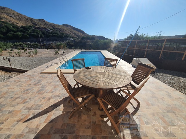 Villa Almond : Resale Villa for Sale in Almanzora, Almería