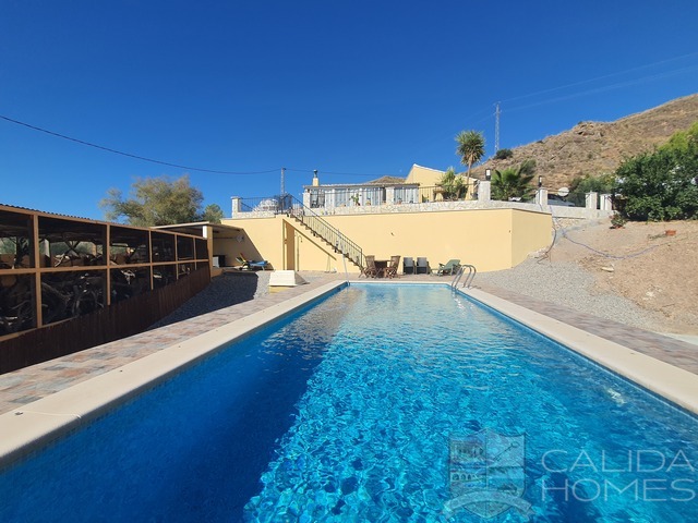 Villa Almond : Resale Villa for Sale in Almanzora, Almería