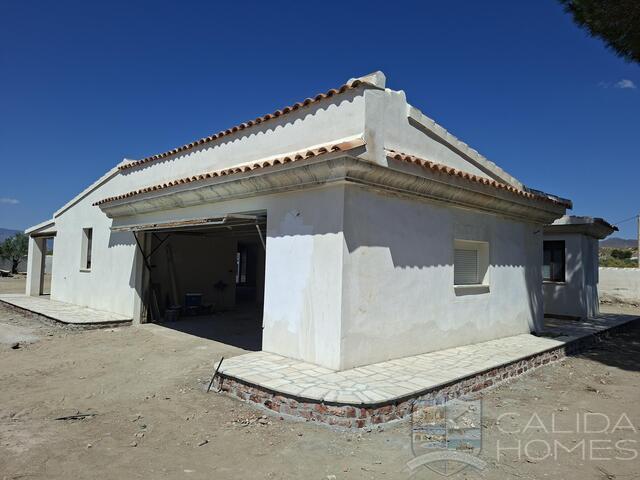 Villa Aloe: Resale Villa for Sale in Partaloa, Almería